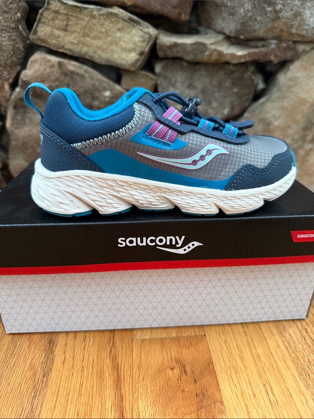 Saucony Kids Navy, Teal & Pink Athletic Sneakers Size 10.5 Little Kids